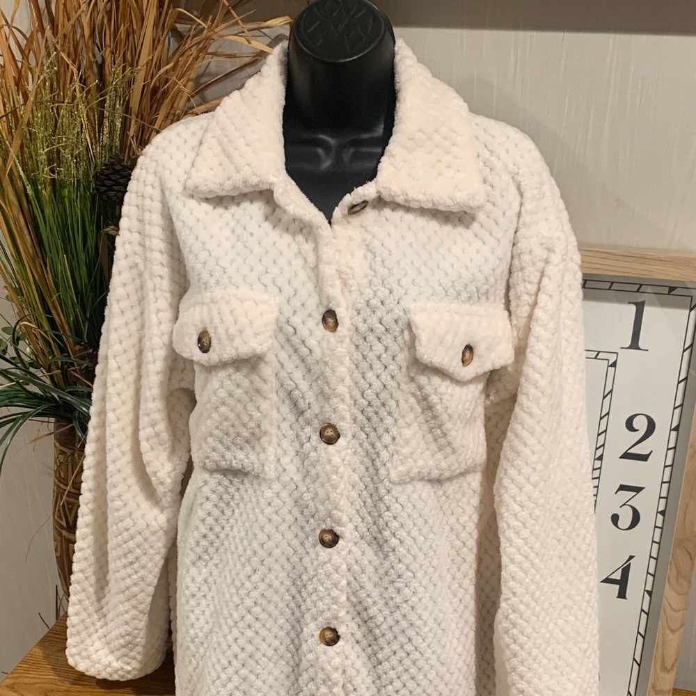 Women's Cream Textured Jacket - Picture 2 of 11